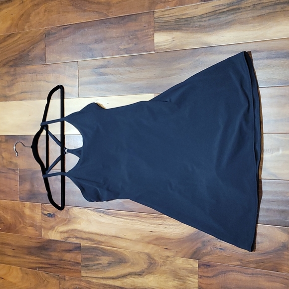 Exercise dress - Picture 9 of 14